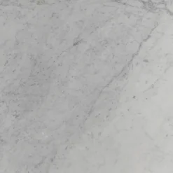 Viadurini Living Moderne Couchtische|Tulip Tische-Tulip Eero Saarinen H 39 Couchtisch mit Carrara-Marmorplatte, hergestellt in Italien – Scarlet