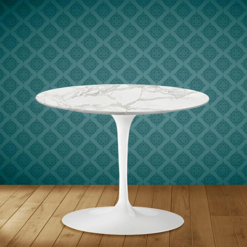 Viadurini Living Moderne Couchtische|Tulip Tische-Tulip Eero Saarinen H 41 Couchtisch aus Morpheus-Keramik, hergestellt in Italien – Scarlet