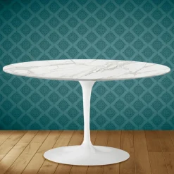 Viadurini Living Moderne Couchtische|Tulip Tische-Tulip Eero Saarinen H 41 Ovaler Couchtisch aus Morpheus-Keramik, hergestellt in Italien – Scarlet