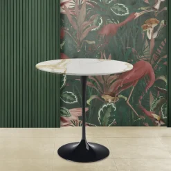 Viadurini Living Moderne Couchtische|Tulip Tische-Tulip Saarinen H 52 Couchtisch mit ovaler Platte aus Calacatta-Goldmarmor, hergestellt in Italien – Scarlet