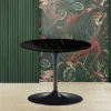 Viadurini Living Moderne Couchtische|Tulip Tische-Tulip Saarinen H 39 Runder Couchtisch aus schwarzem Marquinia-Marmor, hergestellt in Italien – Scarlet