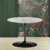 Viadurini Living Moderne Couchtische|Tulip Tische-Tulip Saarinen H 41 Runder Couchtisch mit arabesker Marmorplatte, hergestellt in Italien – Scarlet