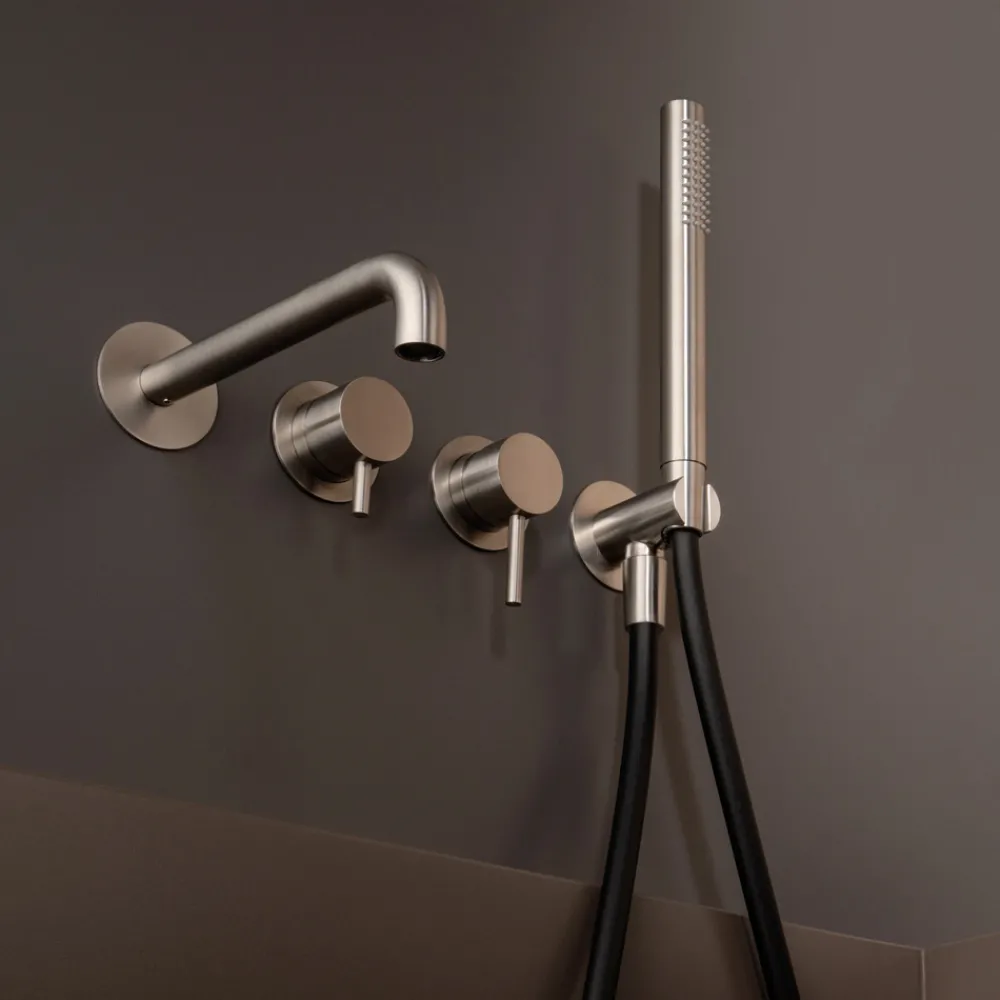 Viadurini Taps Badewannearmaturen-Unterputz-Wannenmischer aus Edelstahl AISI 316L - Krallen