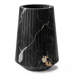Viadurini Decor Deko Vasen-Vase aus weißem Carrara-Marmor oder schwarzem Portoro-Streifen-Design - Kairo