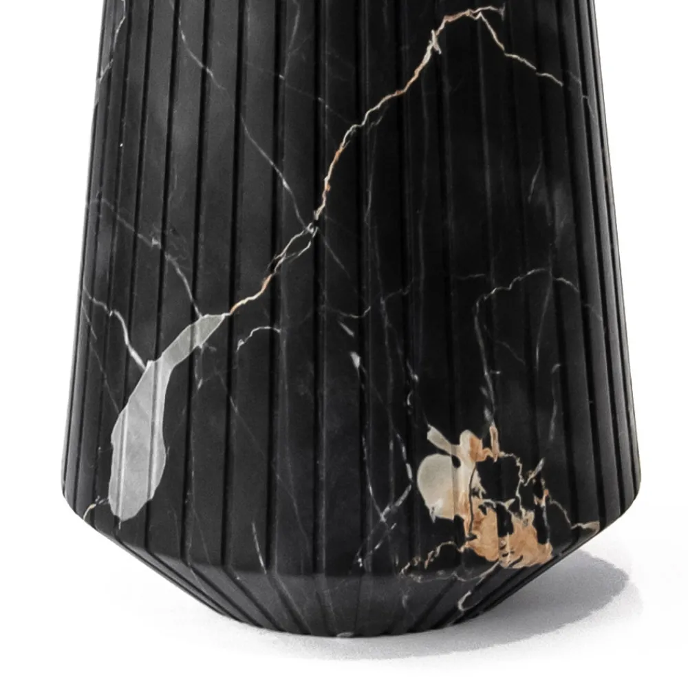 Viadurini Decor Deko Vasen-Vase aus weißem Carrara-Marmor oder schwarzem Portoro-Streifen-Design - Kairo