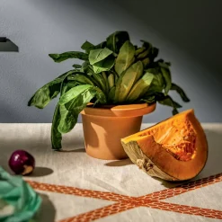 Viadurini in the Garden Deko Artikel Und Wohnaccessoires-Vasenhalter aus Terrakotta und glasierter Keramik Made in Italy - Phoebe