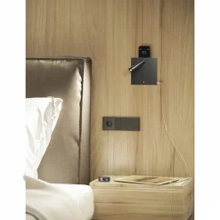 Viadurini Lighting Moderne Wandleuchten-Verstellbare LED-Wandleuchte aus Aluminium mit USB-Anschlüssen - Paola