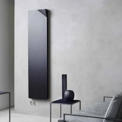 Viadurini Radiators Heizkörper Hydraulisch-Vertikaler Hydraulikdesign-Kühler aus farbigem Aluminium bis 662 W - Buch