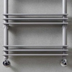 Viadurini Radiators Heizkörper Hydraulisch-Vertikaler Wandkühler mit modernem Design bis 530 Watt - Regal