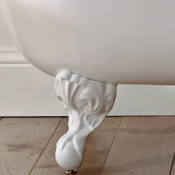 Viadurini Bathroom Freistehende Badewannen-Vintage freistehende Badewanne aus weißem Gusseisen Made in Italy - Paulina