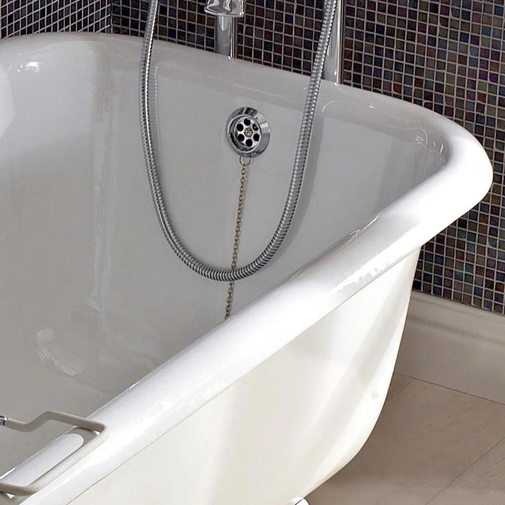 Viadurini Bathroom Freistehende Badewannen-Vintage freistehende Design-Badewanne aus weißem Gusseisen, hergestellt in Italien - Marwa