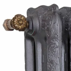 Viadurini Radiators Heizkörper-Vintage Radiator 7 Dekorierte Elemente aus Gusseisen vom Boden bis 1062 W - Barock