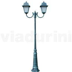 Viadurini Lighting Gartenlampion-Vintage-Laternenpfahl mit 2 Lichtern aus Aluminium und Glas, hergestellt in Italien – Doroty
