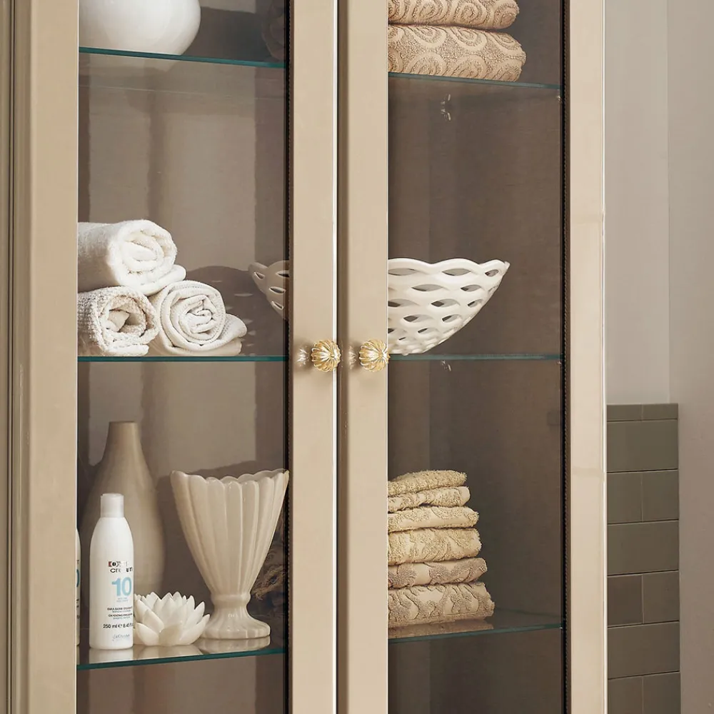 Viadurini Bathroom Badmöbel Stehend-Vitrine komplett mit zwei Türen und drei Glasböden, hergestellt in Italien – Candy
