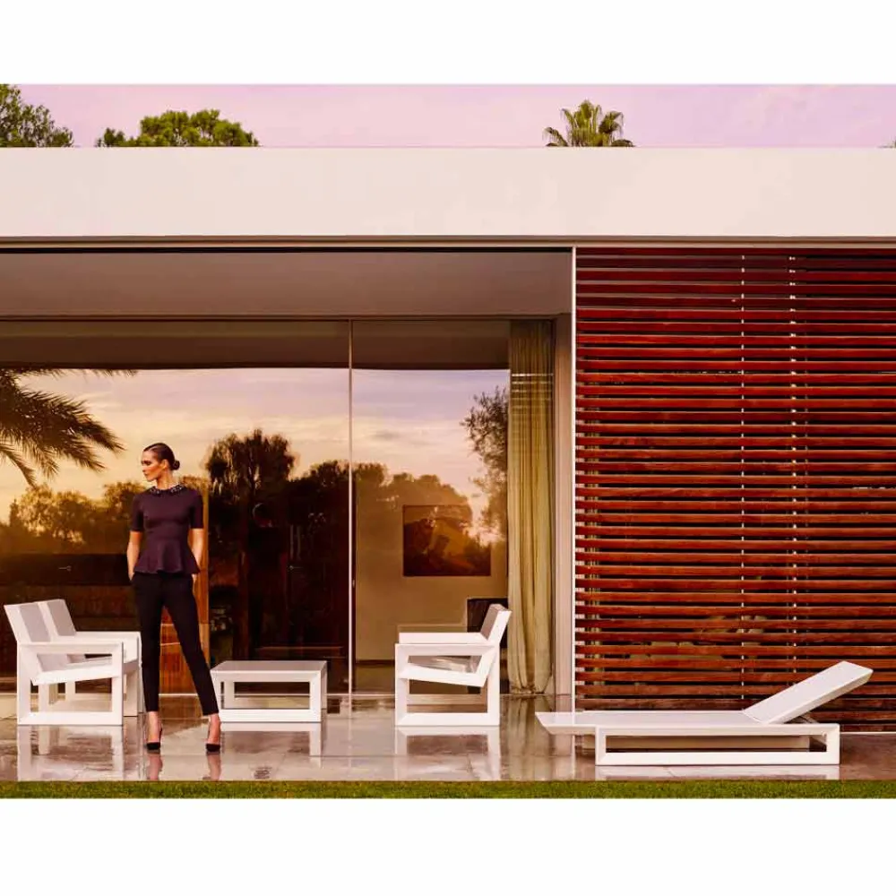 Vondom Sonnenliegen-Frame Sonnenliege aus weißem Polyethylen, zeitgemäßes Design