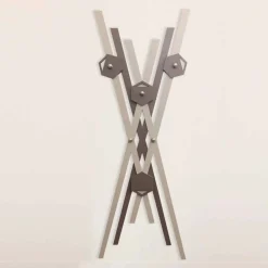 Viadurini Decor Wandgarderobe-Wandhalter Modernes Design Farbiges Holz für den Eingang - Picasso