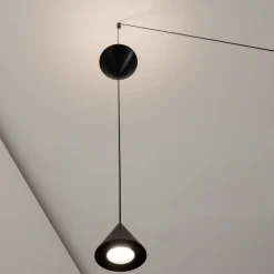 Viadurini Lighting Design Wandleuchten-Wandleuchte aus schwarzem Aluminium und minimalistischem Doppelkegel-Design - Mercado