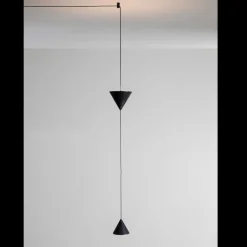 Viadurini Lighting Design Wandleuchten-Wandleuchte aus schwarzem Aluminium und minimalistischem Doppelkegel-Design - Mercado