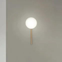 Viadurini Lighting Moderne Wandleuchten-Wandleuchte mit LED aus goldlackiertem Metall und mundgeblasenem Glas - Ailanto