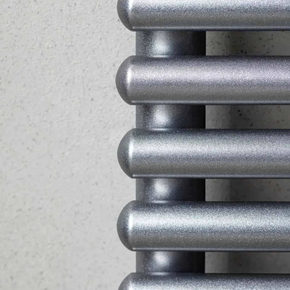 Viadurini Radiators Handtuchheizkörper Wasser-Wandmontierter Kühler mit hydraulischem Design in verschiedenen Größen bis 1154 W - Pinguin