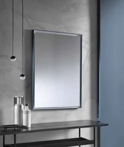 Viadurini Bathroom Badspiegel-Wandspiegel mit Aluminiumrahmen und LED-Licht Made in Italy - Chik