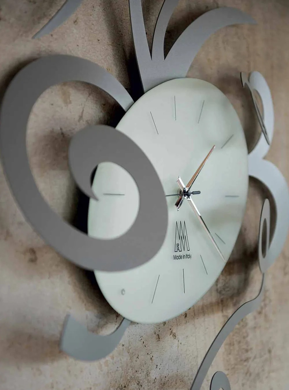 Viadurini Time Design Wanduhren-Wanduhr aus Eisen in schwarz, aluminium oder rot Made in Italy - Rosbif