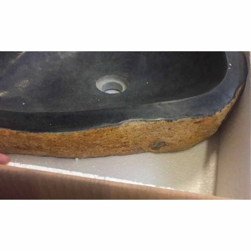 Viadurini Bathroom Steinwaschbecken-Waschbecken Aufsatzwaschbecken Unikat aus Basalt Hassan Design