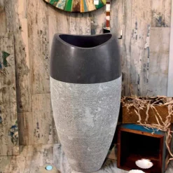 Viadurini Bathroom Steinwaschbecken-Waschbecken Stanwaschebcken Sockel aus schwarz grauen Naturstein Gili Design