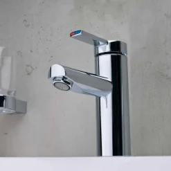 Viadurini Taps Waschbeckenarmaturen-Waschbeckenmischer in Messing-Chrom-Finish, feines Design - Zanio