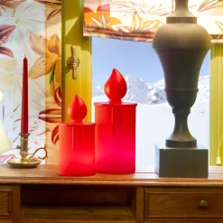 SLIDE Moderne Tischlampen-Weiß oder Rot leuchtende Kerze Tischlampe Design von - Fiammetta