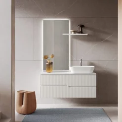 Viadurini Bathroom Badmöbel Hängend-Weiße Badezimmerkomposition mit Spiegel und Regal, hergestellt in Italien – Ares