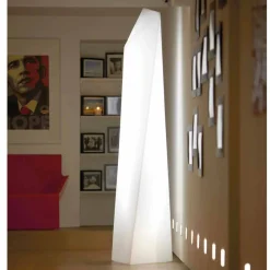 SLIDE Design Beleuchtung-Weiße prismenförmige Außenlampe Manhattan, hergestellt in Italien