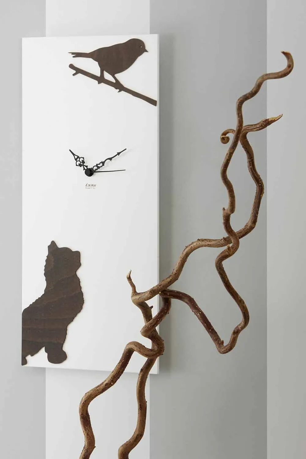 Viadurini Time Design Wanduhren-Weiße Wanduhr mit hölzernen Tierdekorationen Modernes Design - Spannung