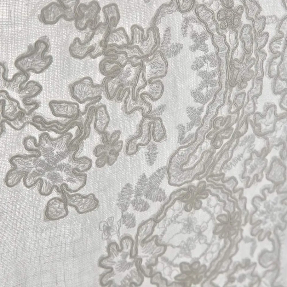 Viadurini Textile Leinenvorhänge-Weißer und heller Leinenvorhang mit zentraler Spitze, elegantes Design - Geogeo