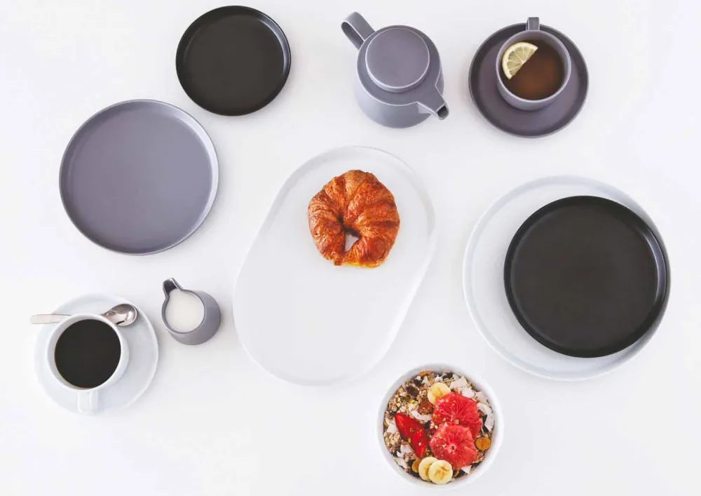 Viadurini Kitchen Geschirr Teller-Weißes ovales Servierteller des modernen Designs in Porzellan 4 Stück - Arktis