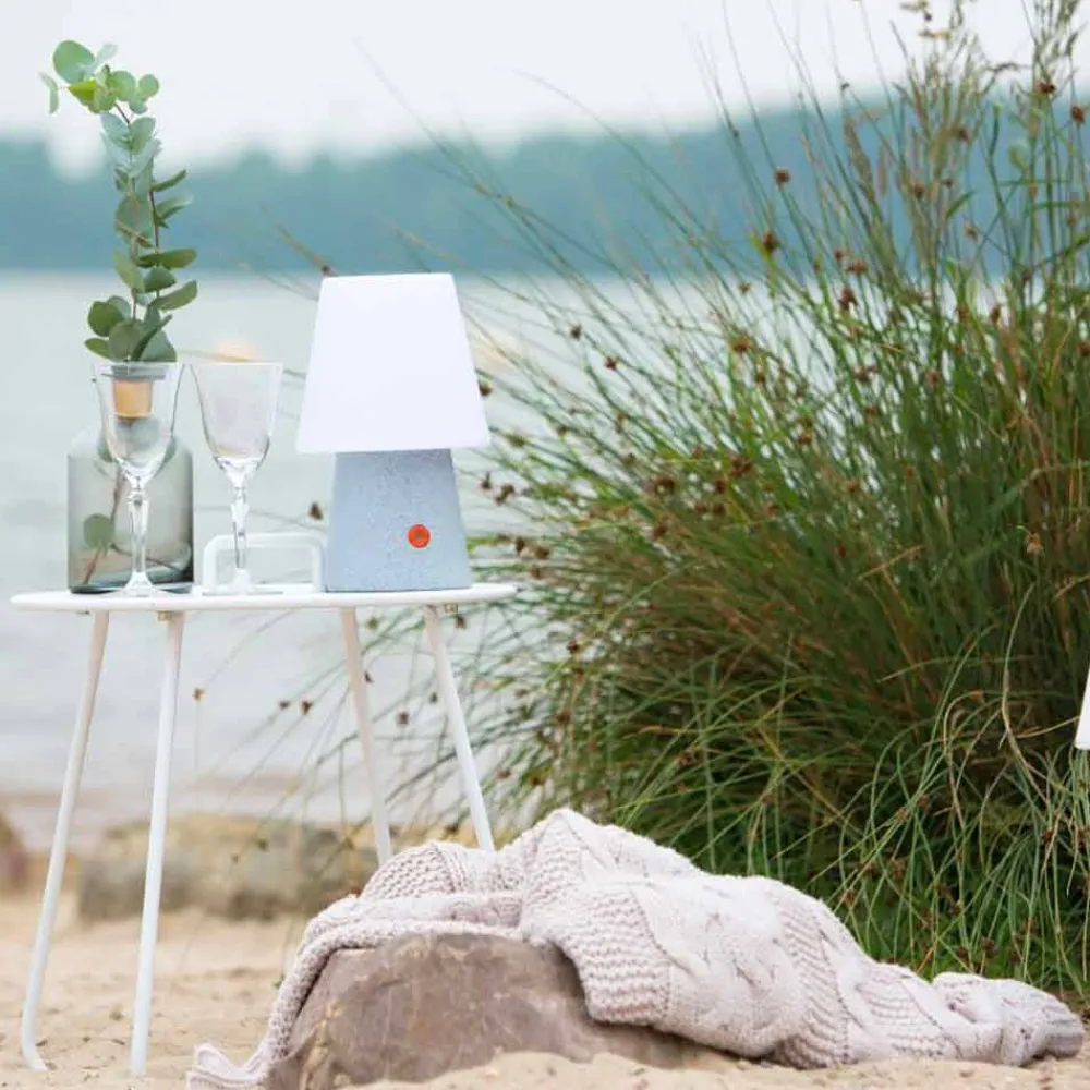 Viadurini Lighting Design Beleuchtung|Design Tischlampen-Wiederaufladbare LED-Lampe aus Polyethylen für drinnen oder draußen - Fungostar