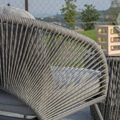 Viadurini in the Garden Garten Lounge Set-Wohnzimmer bestehend aus 2 Sesseln mit Couchtisch - Suitcase