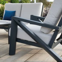 Viadurini in the Garden Garten Lounge Set-Wohnzimmer, bestehend aus Sofa, Couchtisch und Sesseln mit Fußstütze - Anschlagtafel