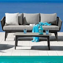 Viadurini in the Garden Garten Lounge Set-Wohnzimmer bestehend aus 2- oder 3-Sitzer-Sofa, Sesseln und Couchtisch - Elios