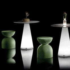 Viadurini Living Küchenhocker-Wohnzimmerhocker aus Polyethylen in verschiedenen Farben - Loopy