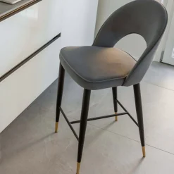 Viadurini Living Küchenhocker-Wohnzimmerhocker mit Metallstruktur und galvanisierten Messingspitzen - Sergei