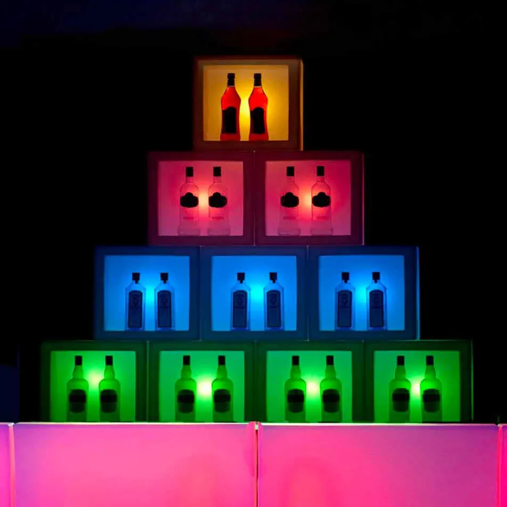 SLIDE Wandregale-Würfelförmiges helles Regal mit modernem Design Open Cube, hergestellt in Italien