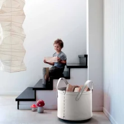 Firestyle Kaminholzständer Aus Leder Und Kunstleder-Zylindrischer Holzhalter aus regeneriertem Leder mit Tonda Rädern